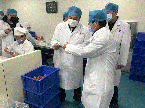 方舟制药一线员工坚守岗位 防疫情，保生产